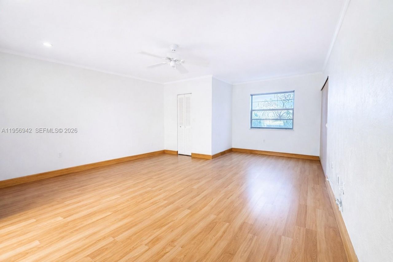 3920 Inverrary Blvd , Unit 608C, Lauderhill, FL 33319 Photo