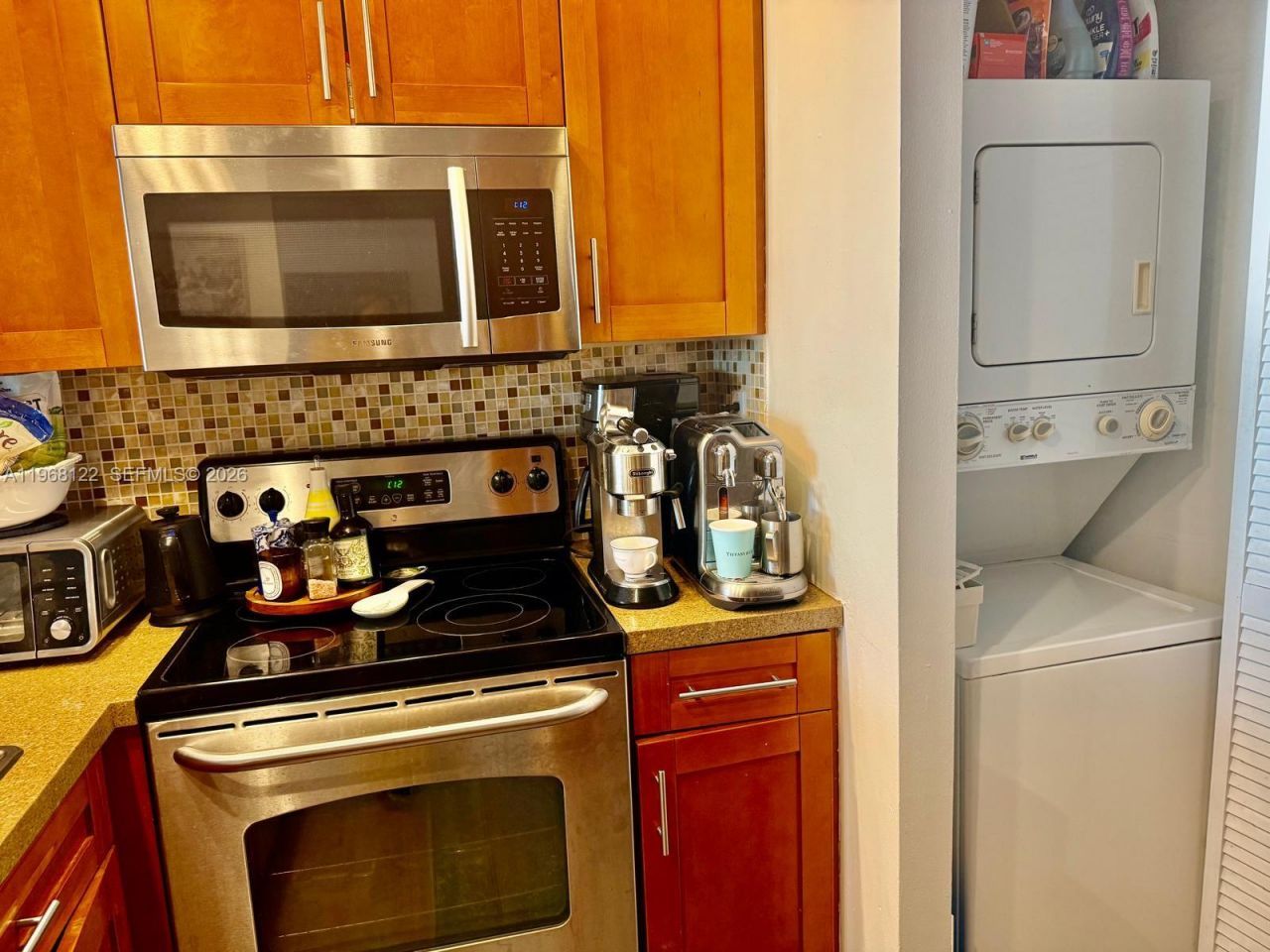 600 NE 36th St , Unit 820, Miami, FL 33137 Photo