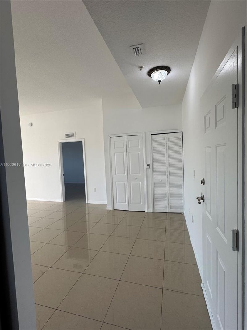 5271 SW 8th St , Unit 503, Miami, FL 33134 Photo