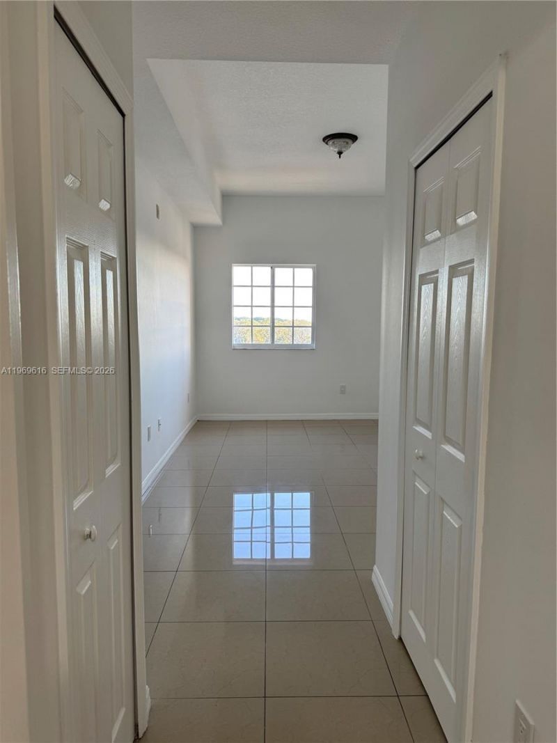 5271 SW 8th St , Unit 503, Miami, FL 33134 Photo