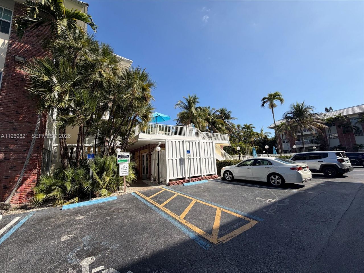 2426 SE 17th Cswy, Unit 207A, Fort Lauderdale, FL 33316 Photo