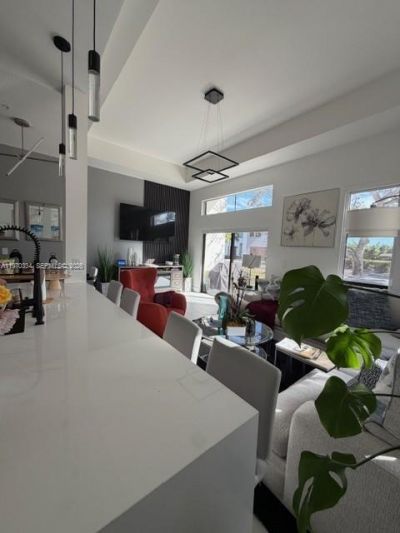 4396 NW 9th St , Plantation, FL 33317 Photo