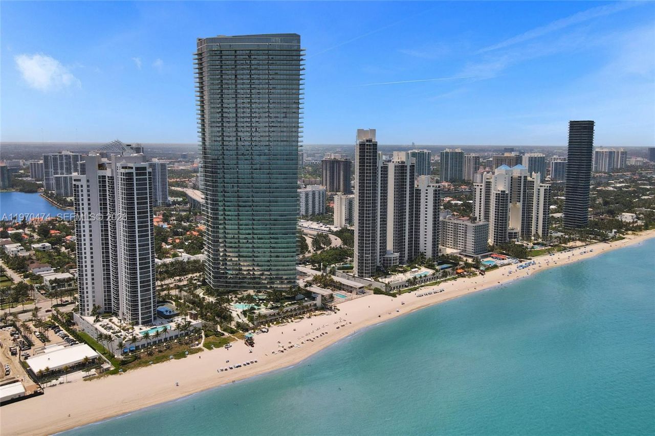 18975 Collins Ave , Unit 2703, Sunny Isles Beach, FL 33160 Photo