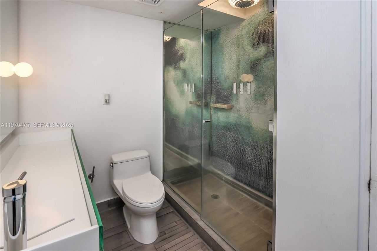 1100 West Ave , Unit 322, Miami Beach, FL 33139 Photo