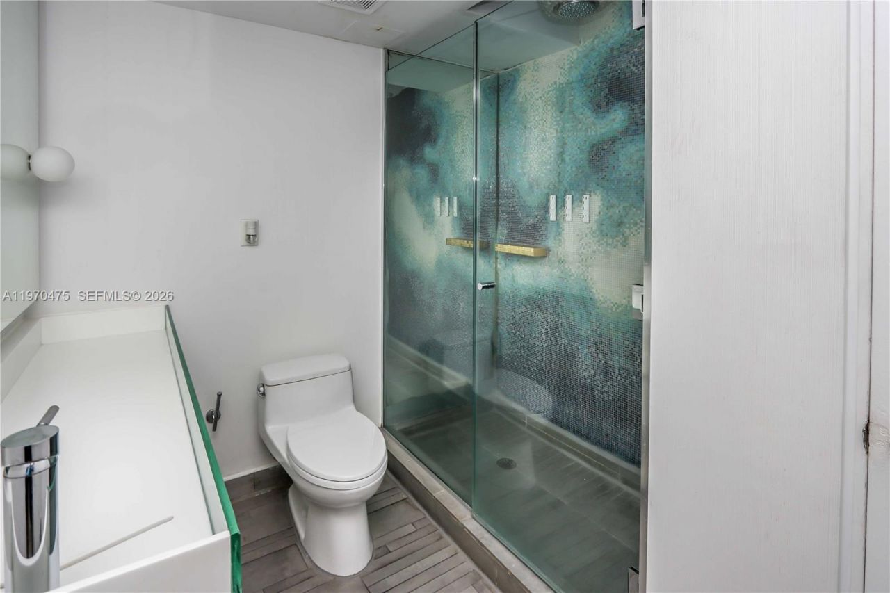 1100 West Ave , Unit 322, Miami Beach, FL 33139 Photo