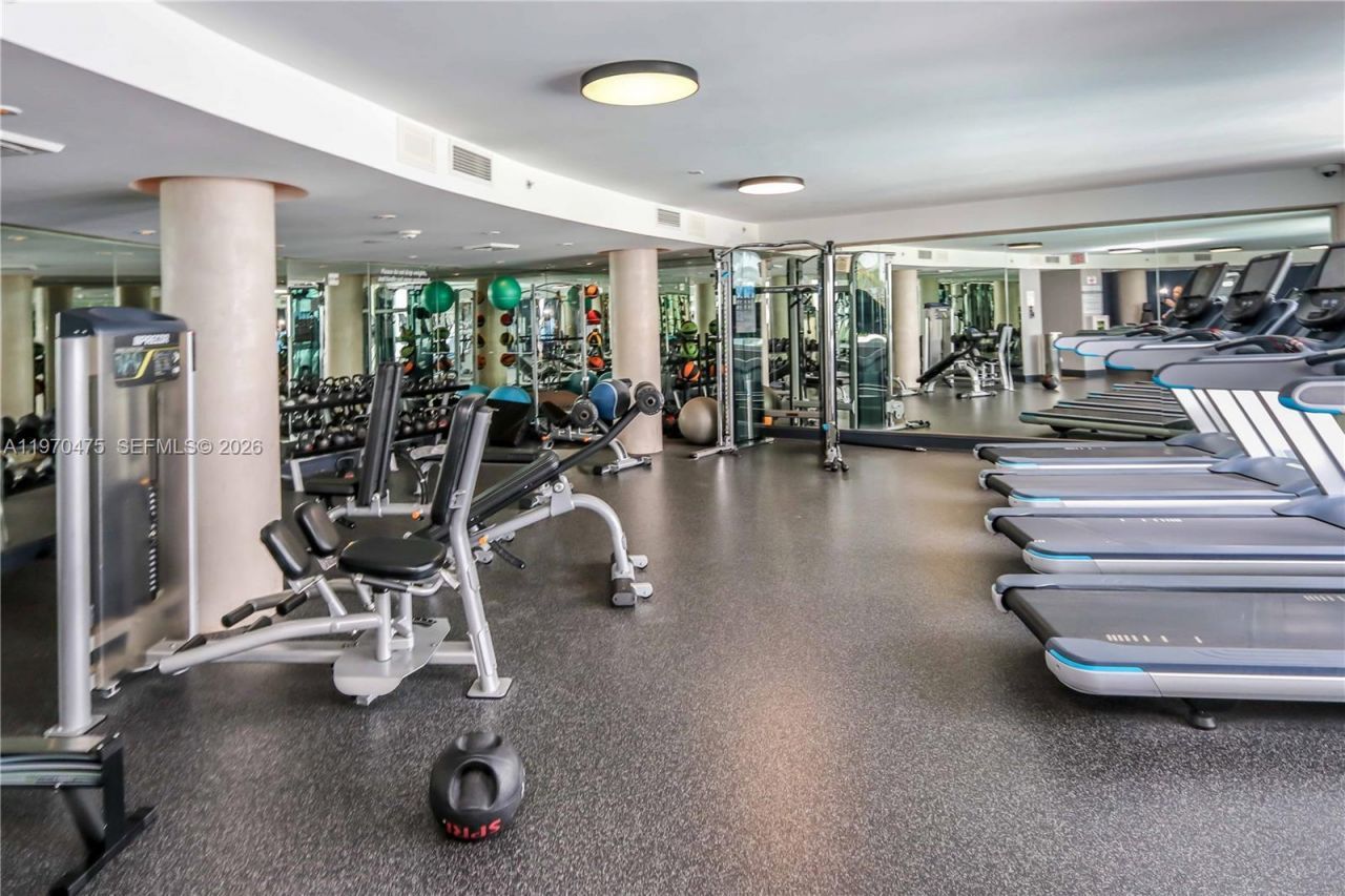 1100 West Ave , Unit 322, Miami Beach, FL 33139 Photo