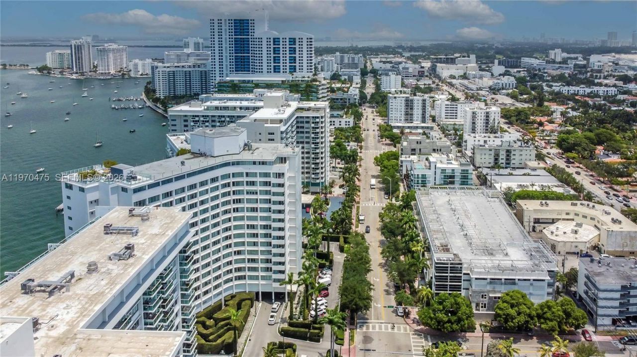 1100 West Ave , Unit 322, Miami Beach, FL 33139 Photo