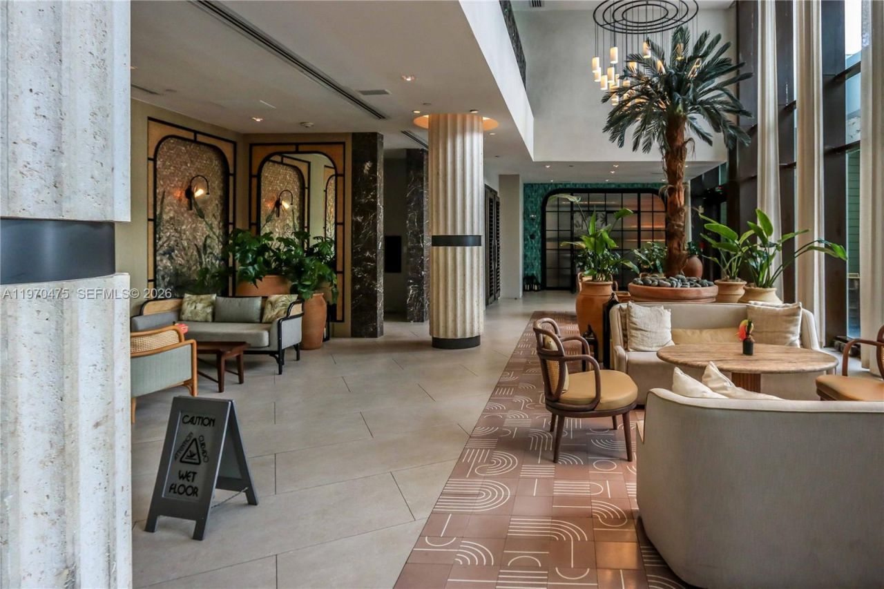 1100 West Ave , Unit 322, Miami Beach, FL 33139 Photo