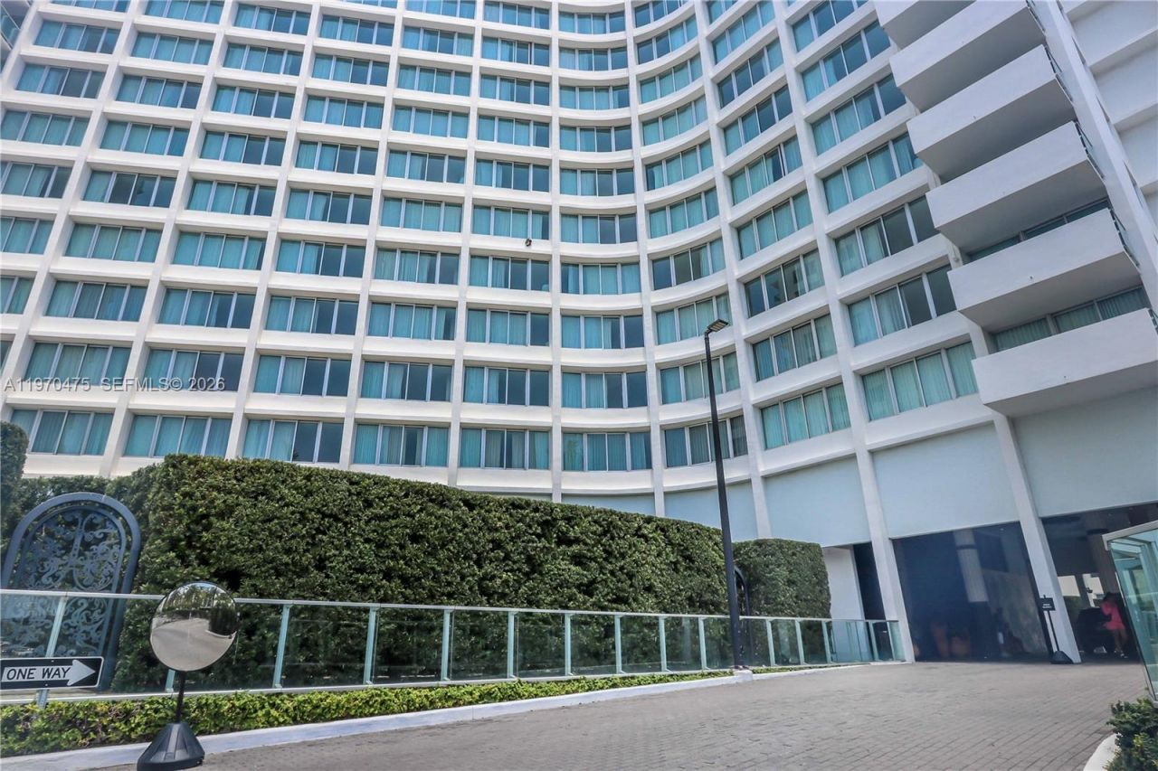 1100 West Ave , Unit 322, Miami Beach, FL 33139 Photo