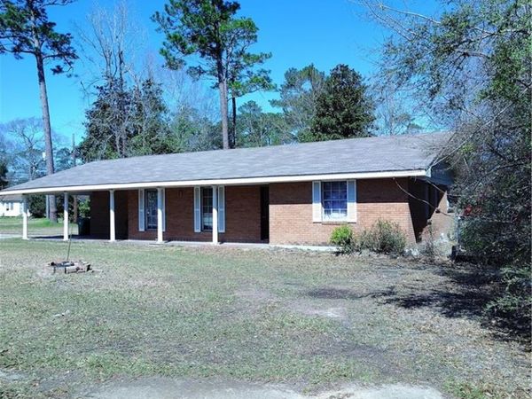 606 N COLUMBIA Street, Bogalusa, LA 70427