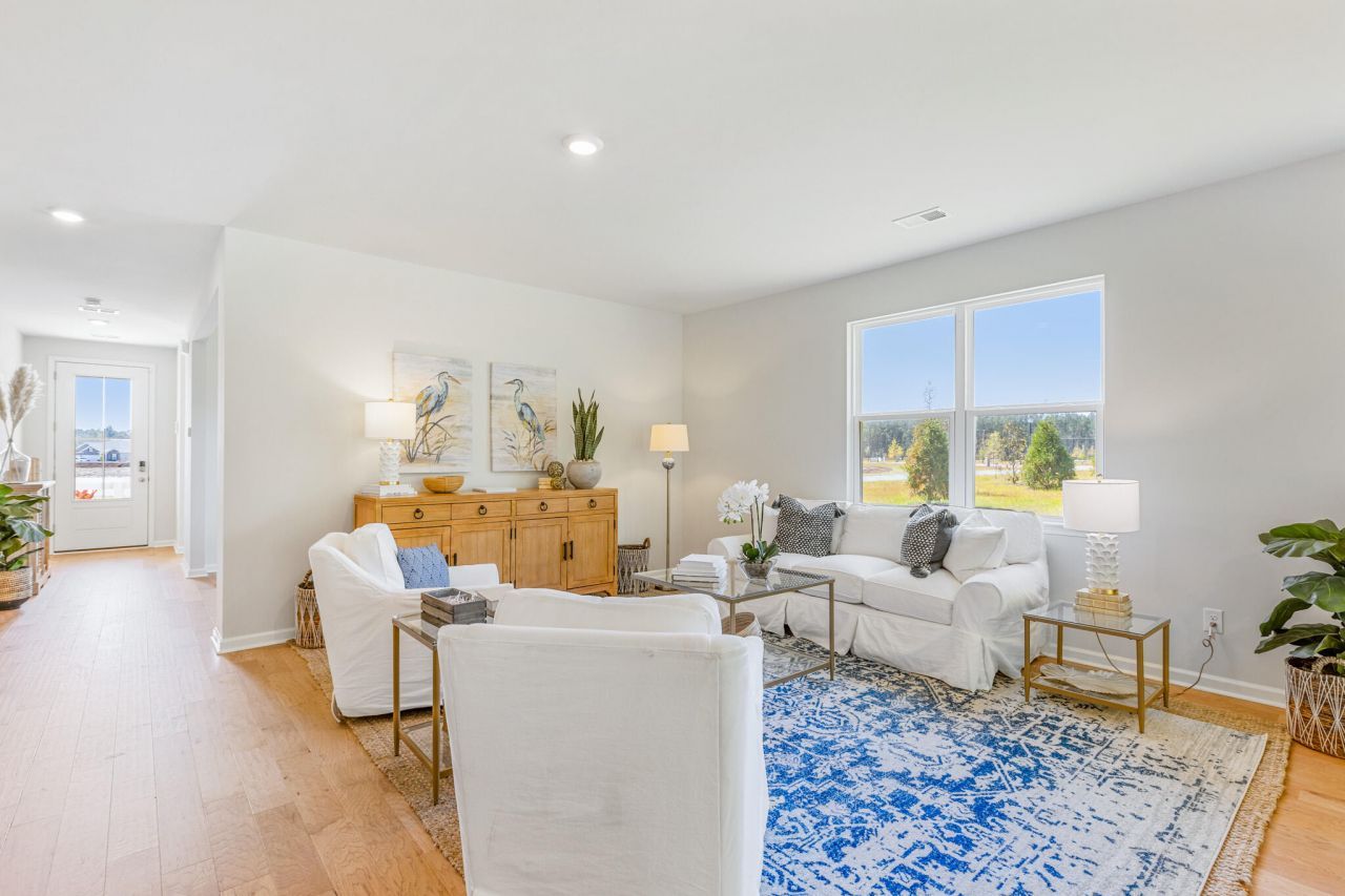 780 Castle Hill Drive Photo 12