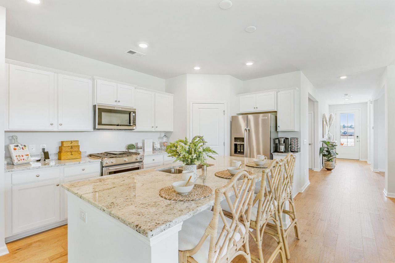 780 Castle Hill Drive Photo 18