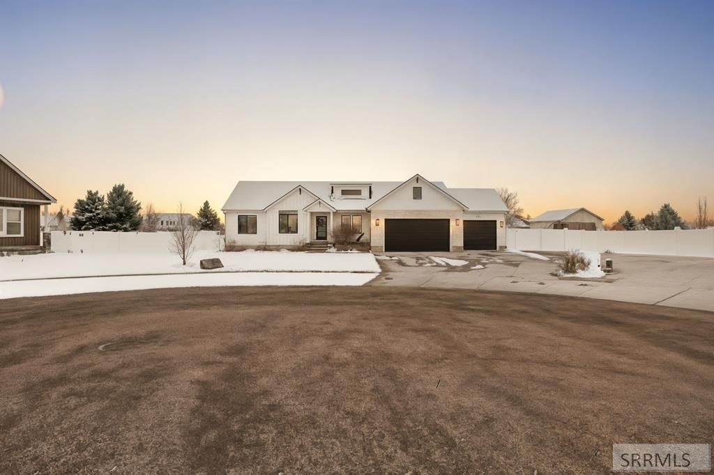 5031 E Dutson Drive, Iona, ID 83427 Main Photo