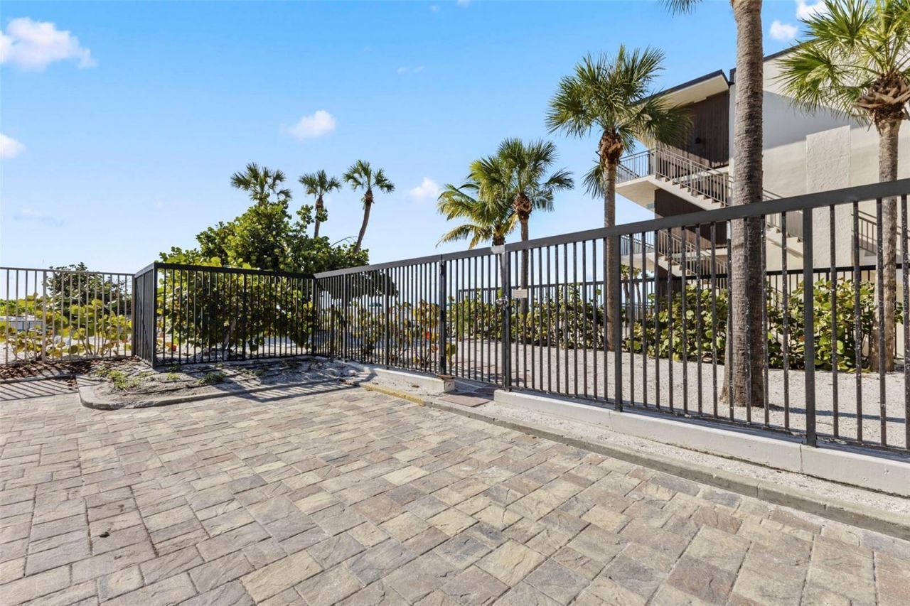 1001 Benjamin Franklin Drive, Unit 503, Sarasota, FL 34236 Photo