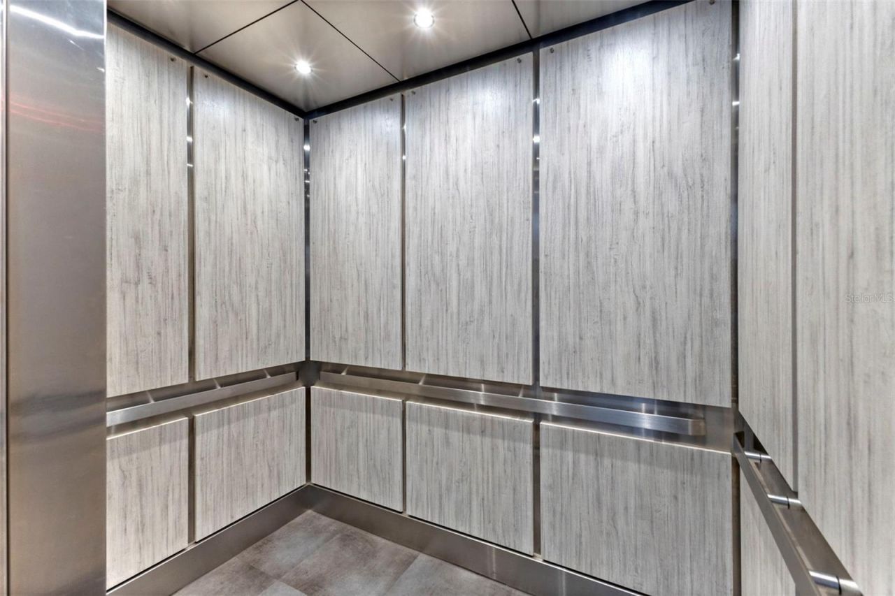 1001 Benjamin Franklin Drive, Unit 503, Sarasota, FL 34236 Photo