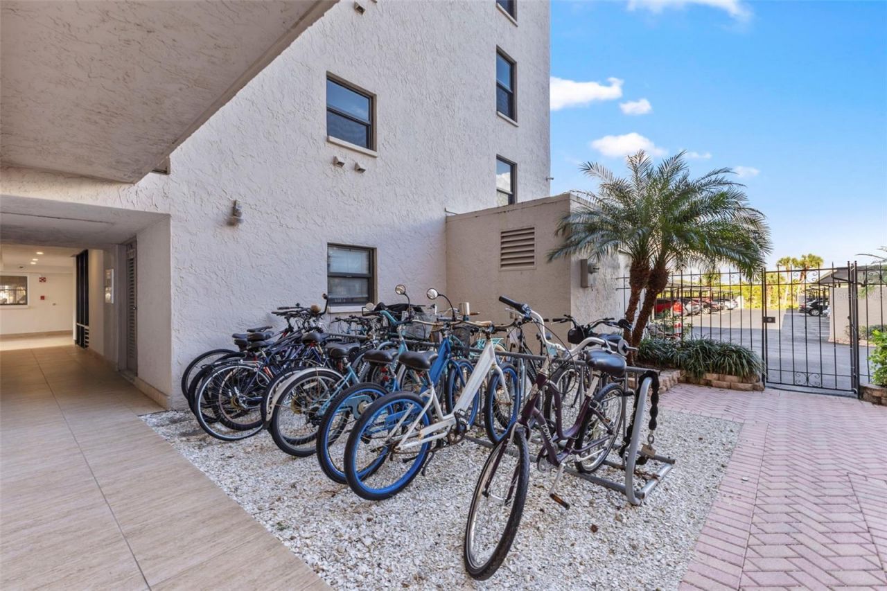 1001 Benjamin Franklin Drive, Unit 503, Sarasota, FL 34236 Photo