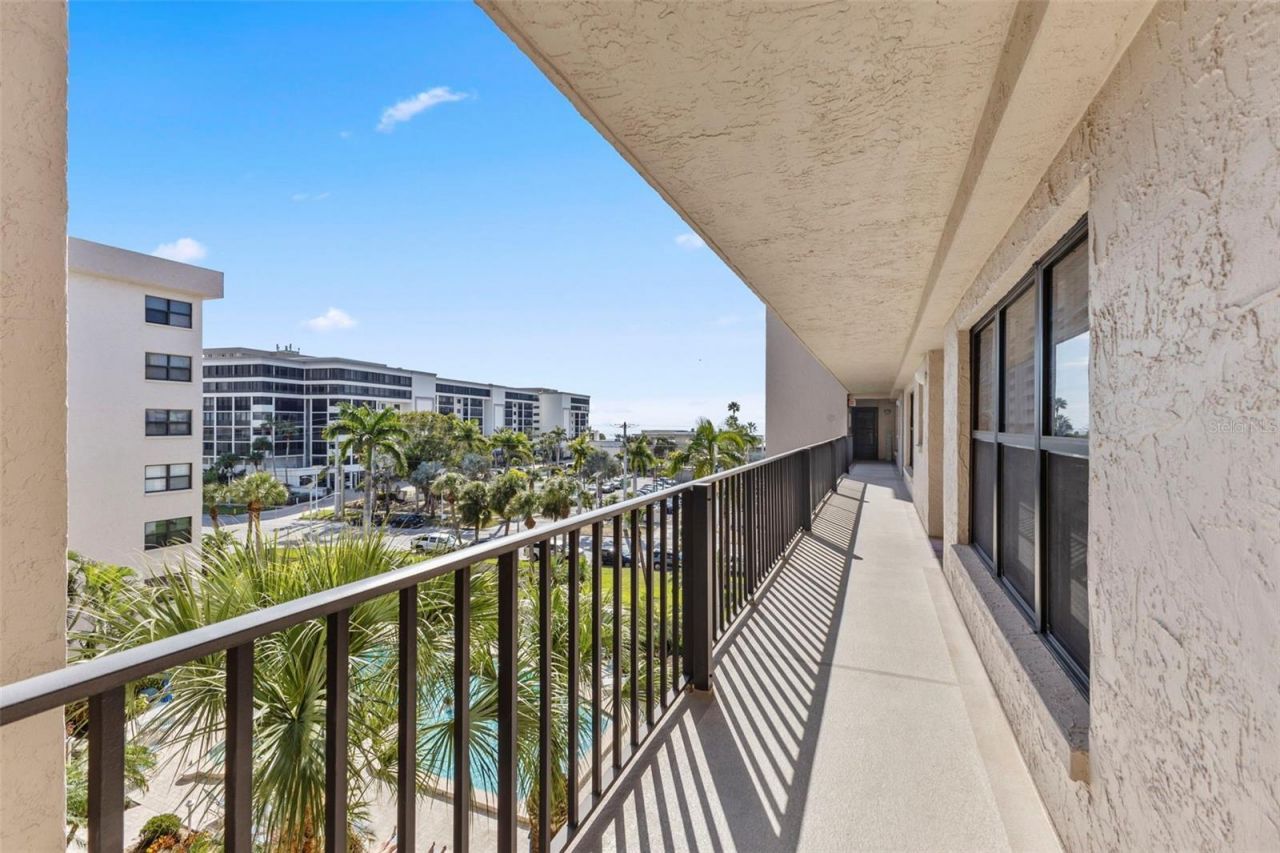 1001 Benjamin Franklin Drive, Unit 503, Sarasota, FL 34236 Photo