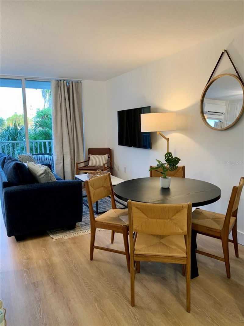 800 Bayway Boulevard, Unit 16, Clearwater Beach, FL 33767 Photo