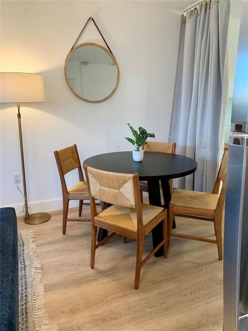 800 Bayway Boulevard, Unit 16, Clearwater Beach, FL 33767 Photo