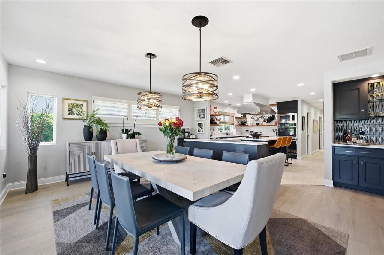 10705 Carrollwood Drive, Tampa, FL 33618 Photo