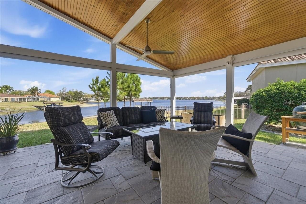 10705 Carrollwood Drive, Tampa, FL 33618 Photo