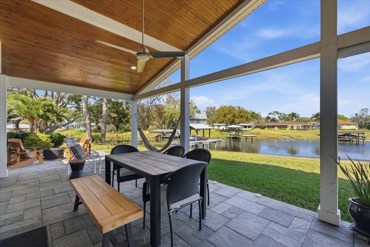 10705 Carrollwood Drive, Tampa, FL 33618 Photo