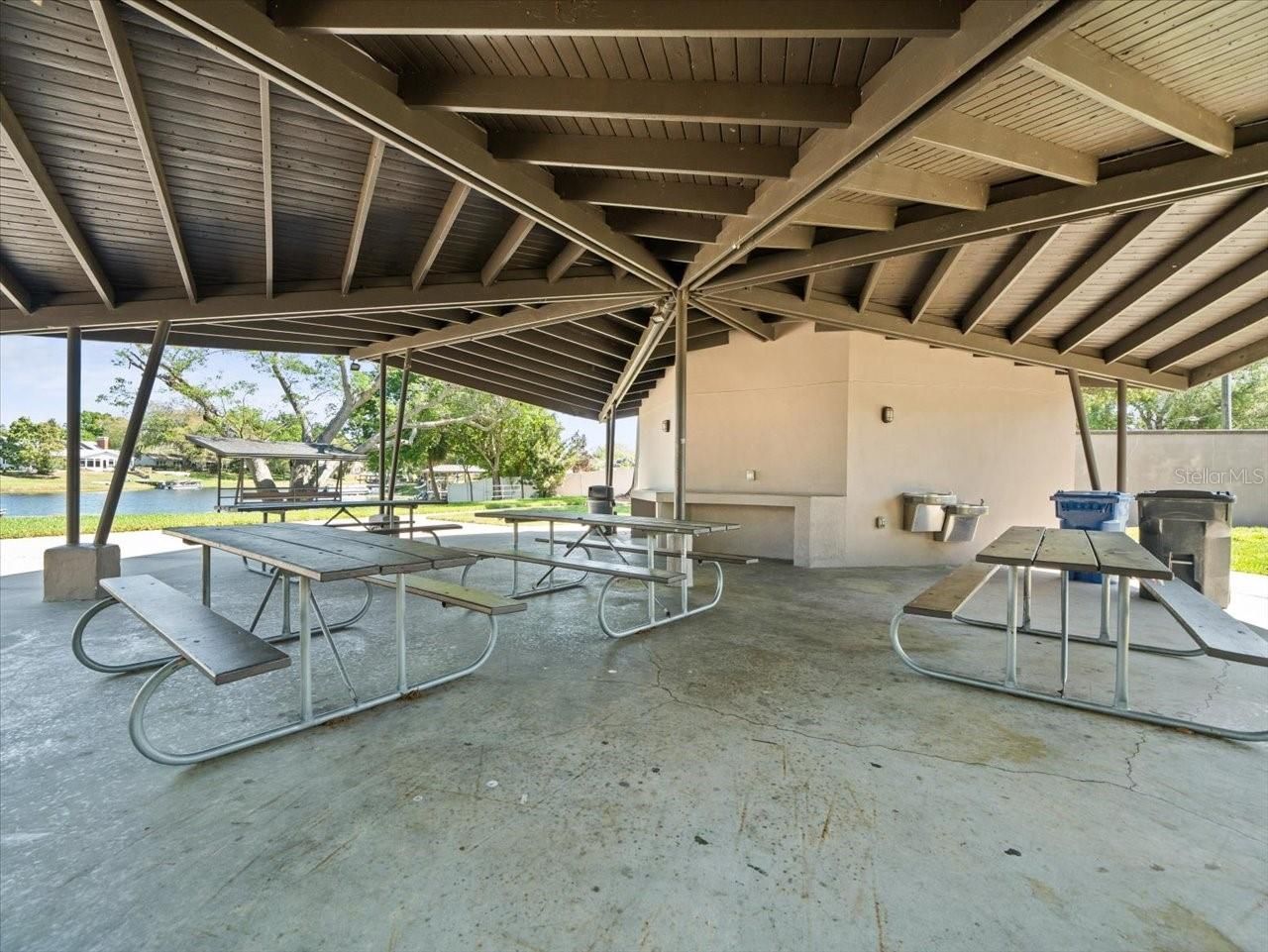 10705 Carrollwood Drive, Tampa, FL 33618 Photo