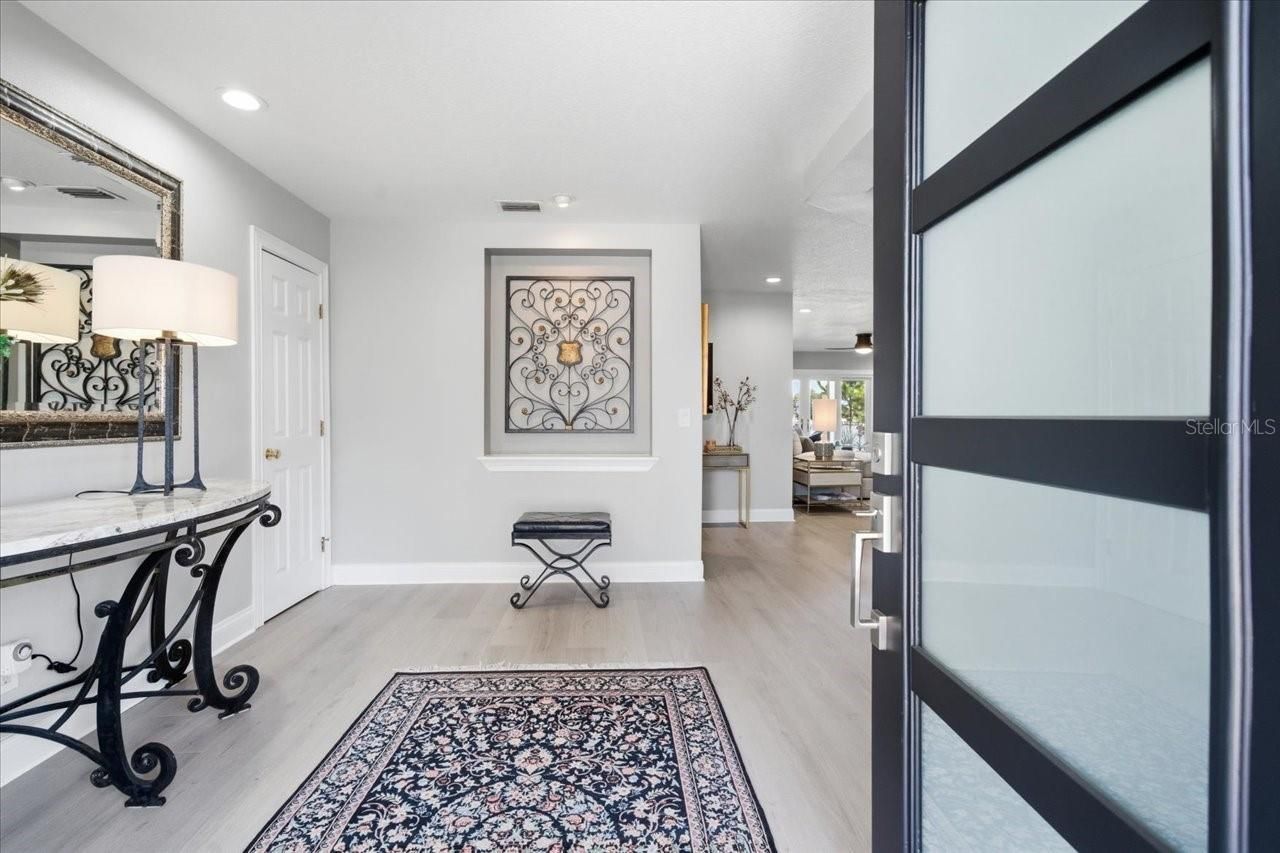 10705 Carrollwood Drive, Tampa, FL 33618 Photo