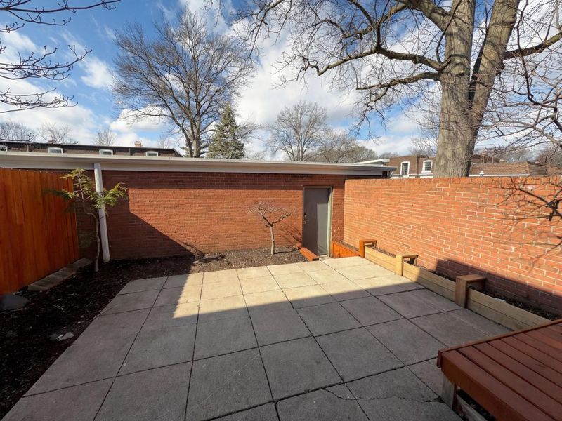 2861 Chateau Circle , Unit 22, Columbus, OH 43221 Photo 21