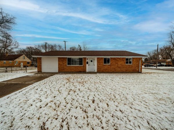 16 Hillgard Street, Dayton, OH 45426