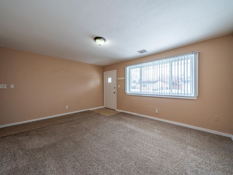 16 Hillgard Street, Dayton, OH 45426 Photo 6