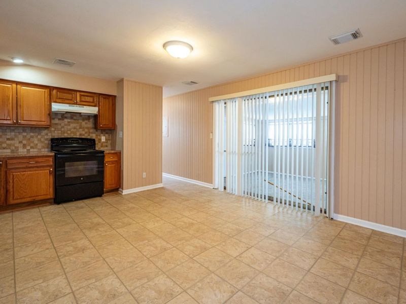 16 Hillgard Street, Dayton, OH 45426 Photo 8