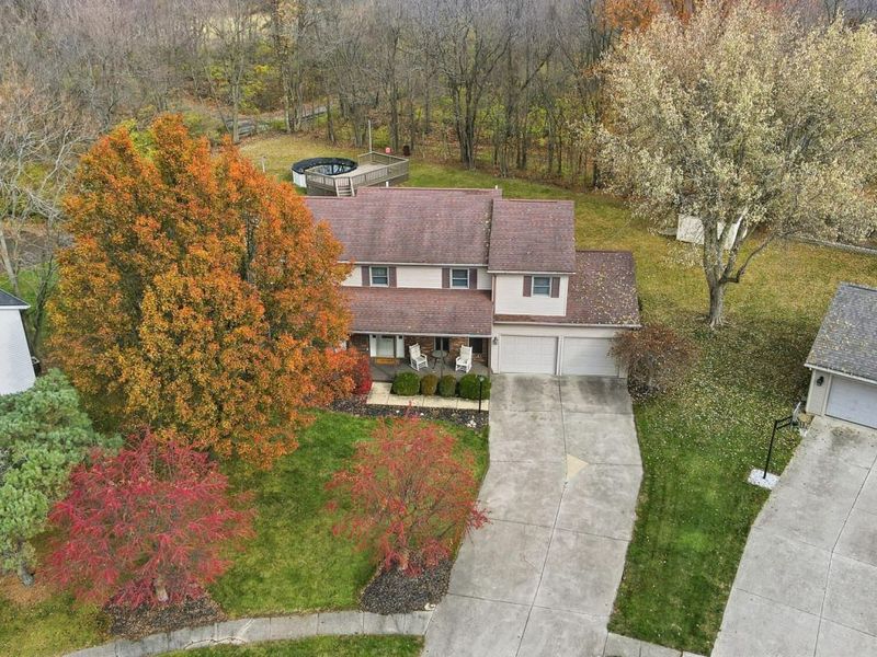 307 Ridge Crest Circle, Lima, OH 45801 Photo 1