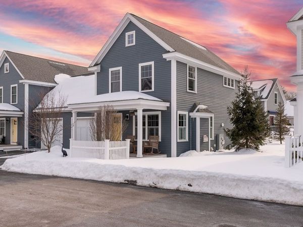 11 Daley Dr, Unit 11, West Newbury, MA 01985