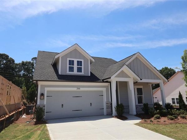 266 Strawberry Lane, Woodstock, GA 30189