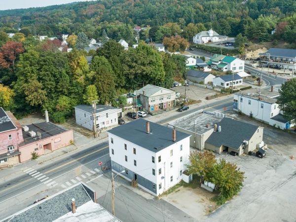 48 Main Street , Mexico, ME 04257