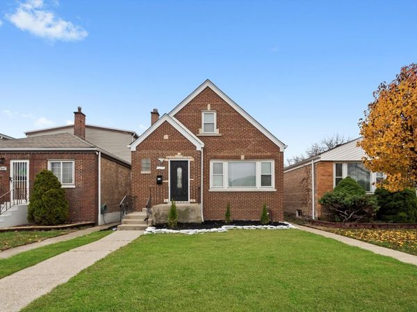 6849 S Keeler Avenue, Chicago, IL 60629