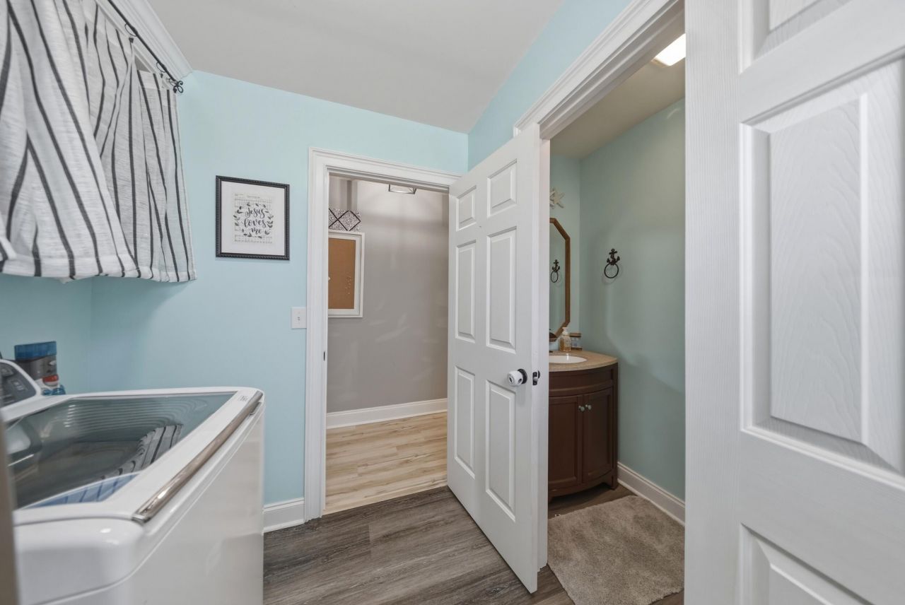 169 Belton Drive Photo 30