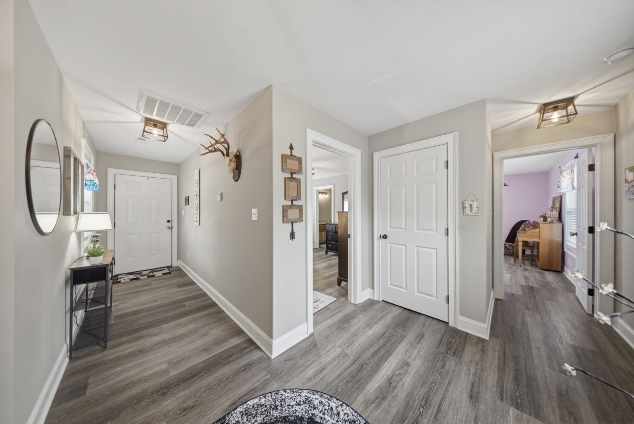 169 Belton Drive Photo 32