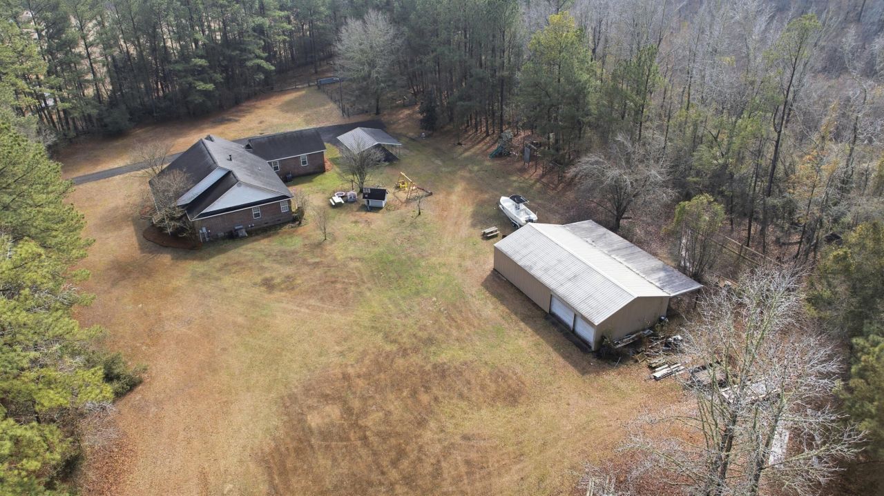 169 Belton Drive Photo 4