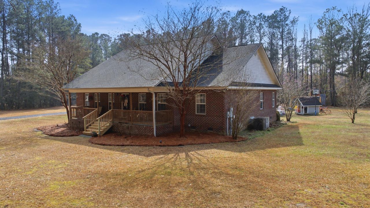 169 Belton Drive Photo 9