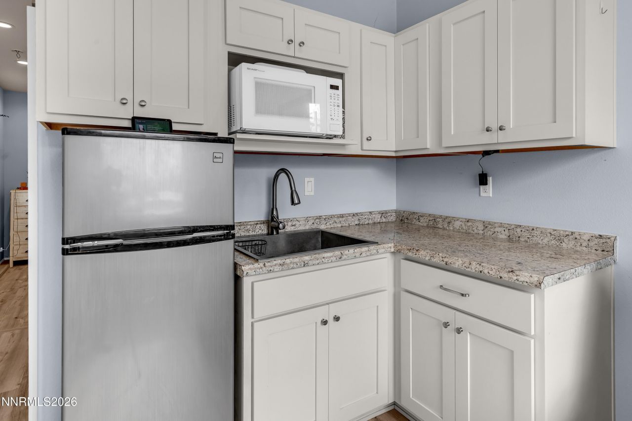 2725 Decoy Drive, Sparks, NV 89436 Photo