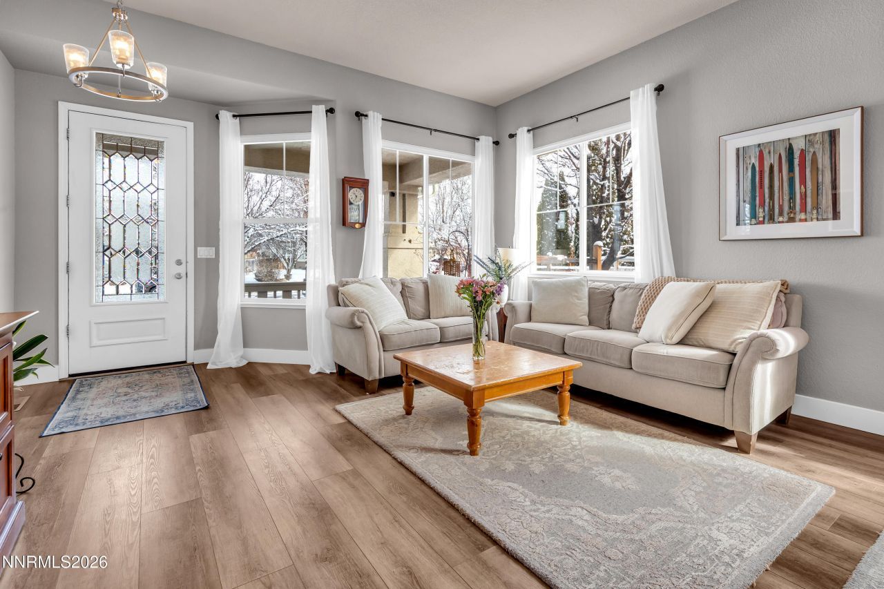 2725 Decoy Drive, Sparks, NV 89436 Photo