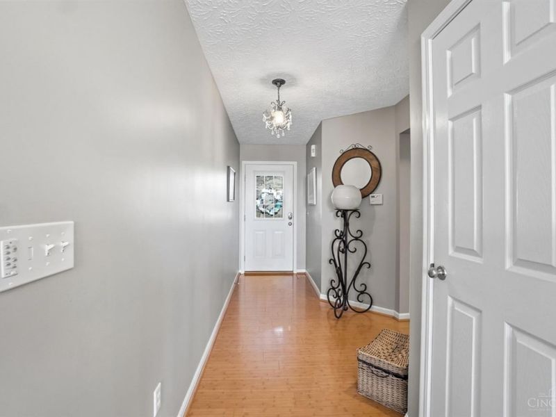 4019 Fieldsedge Drive, Mason, OH 45040 Photo 7