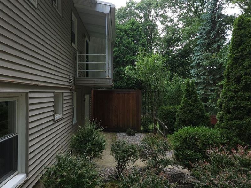 1382 9th Street, Cuyahoga Falls, OH 44221 Photo 4