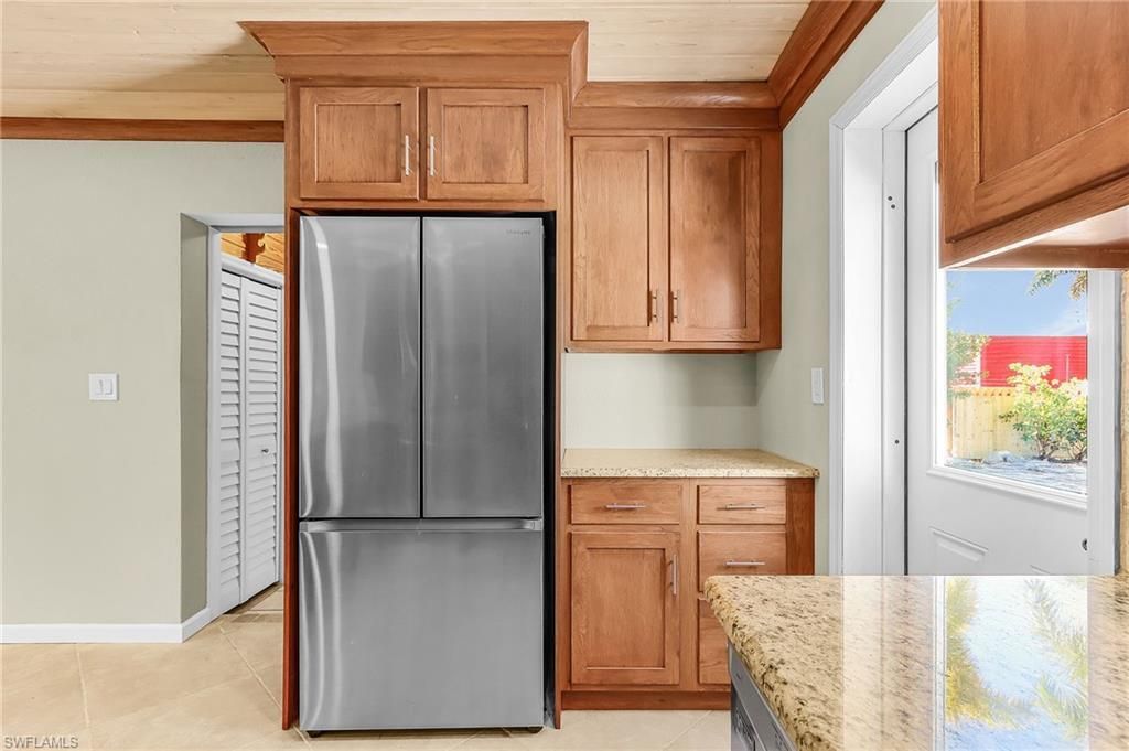 2371 Baybreeze St, Saint James City, FL 33956 Photo