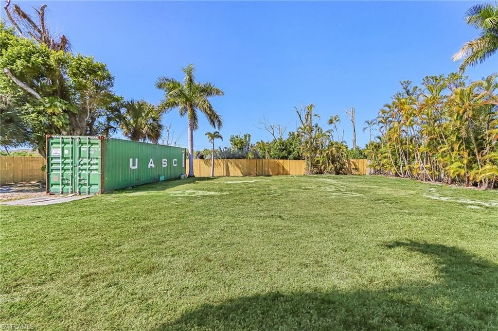 2371 Baybreeze St, Saint James City, FL 33956 Photo