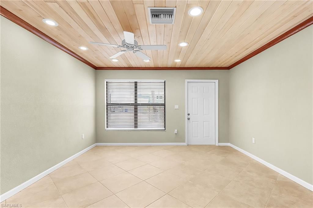 2371 Baybreeze St, Saint James City, FL 33956 Photo