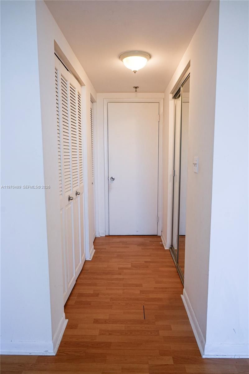 901 Hillcrest Dr, Unit 504, Hollywood, FL 33021 Photo