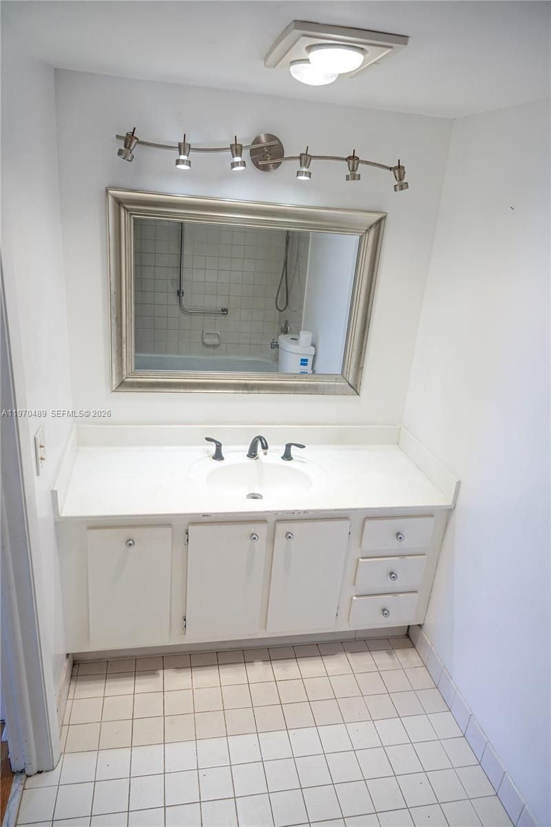 901 Hillcrest Dr, Unit 504, Hollywood, FL 33021 Photo